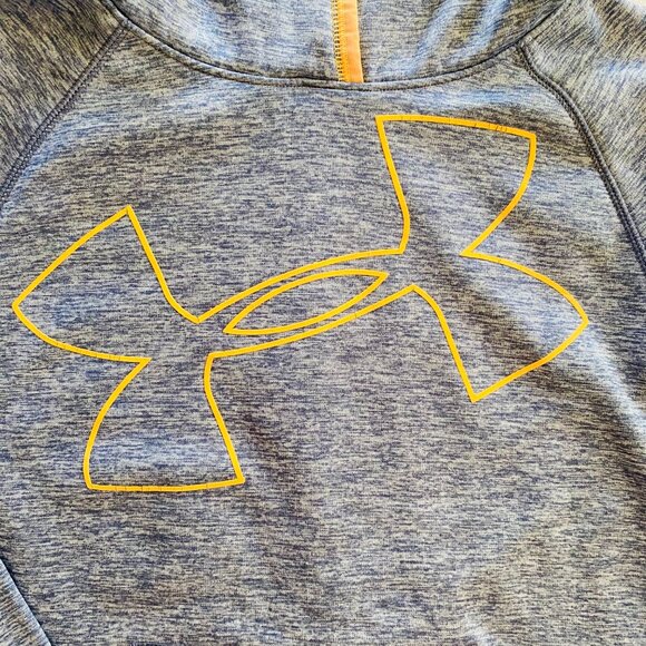 Under Armour Hoodie Blue Pull Over Hooded Sweatshirt with Pockets Size YMD Girls - Picture 8 of 15